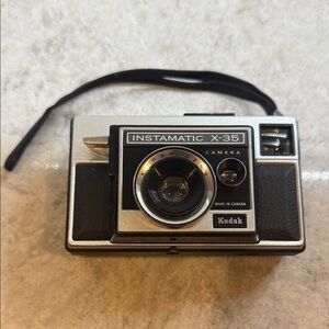 Vintage Kodak Instamatic X-35 Black and Silver Camera. Untested